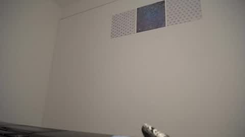 Snapshot of juicy_boy22 chatting on December 4, 7:55 am Miguel online show from December 4, 7:55 am