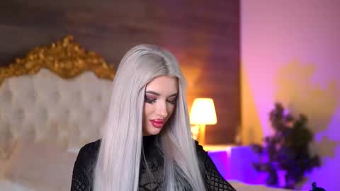 Snapshot of juicy_jessye chatting on February 22, 7:47 pm Jessye online show from February 22, 7:47 pm