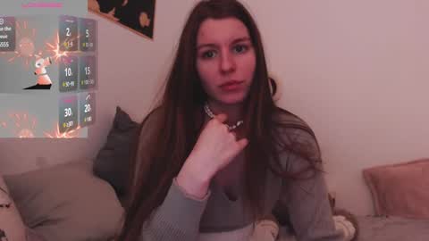 Snapshot of juicy_mystery chatting on February 3, 7:10 pm laura online show from February 3, 7:10 pm
