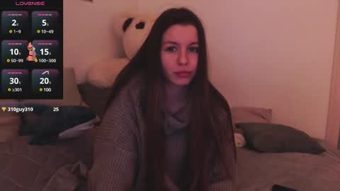 Snapshot of juicy_mystery chatting on January 12, 6:48 pm laura online show from January 12, 6:48 pm