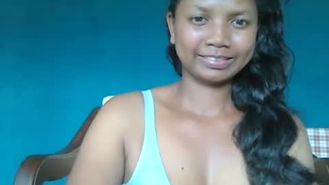 stellah online show from January 13, 11:30 am