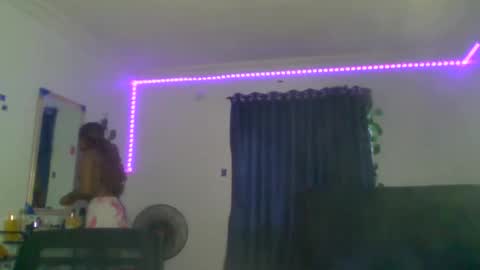 Emily online show from October 14, 8:17 am