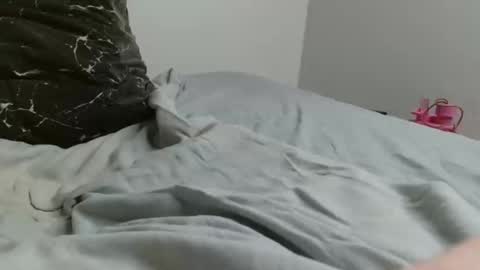 pretty online show from October 13, 2:46 am