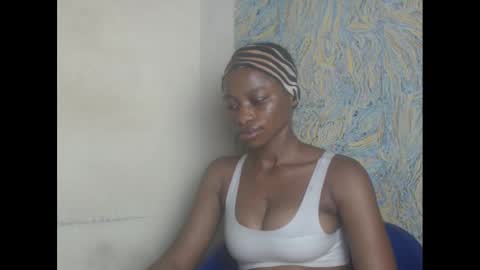Snapshot of juicypiexx chatting on March 5, 1:21 am juicypiexx online show from March 5, 1:21 am