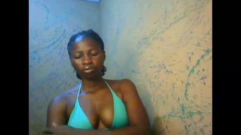 juicypiexx online show from October 17, 1:09 am