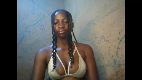 juicypiexx online show from October 25, 11:05 pm