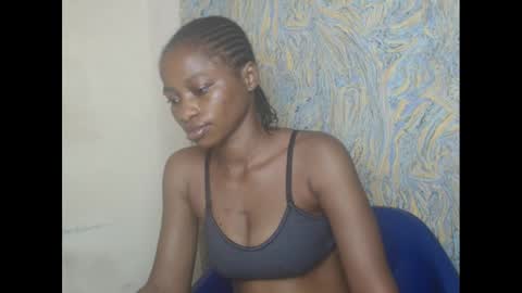 Snapshot of juicypiexx chatting on February 27, 1:19 am juicypiexx online show from February 27, 1:19 am