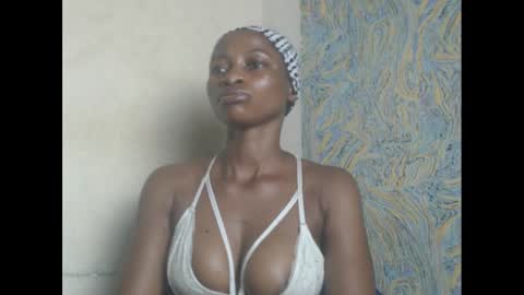 Snapshot of juicypiexx chatting on March 12, 2:52 am juicypiexx online show from March 12, 2:52 am
