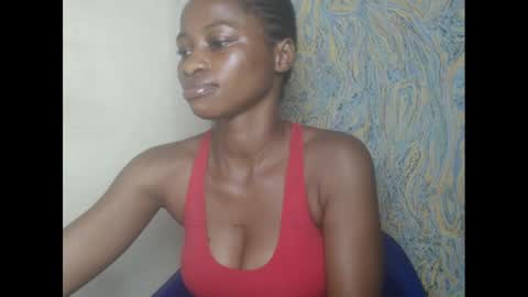 Snapshot of juicypiexx chatting on March 7, 12:15 am juicypiexx online show from March 7, 12:15 am