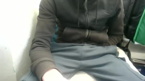 Snapshot of juju78juju chatting on February 14, 11:42 am juju78juju online show from February 14, 11:42 am