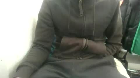 Snapshot of juju78juju chatting on February 14, 8:21 am juju78juju online show from February 14, 8:21 am
