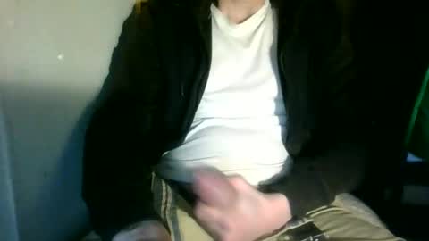 Snapshot of juju78juju chatting on February 24, 6:58 pm juju78juju online show from February 24, 6:58 pm