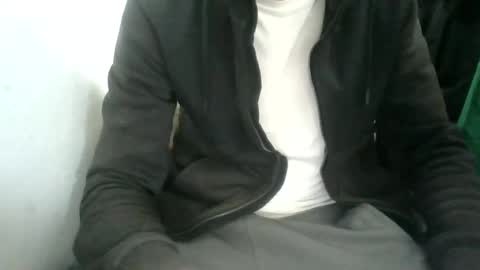 Snapshot of juju78juju chatting on February 25, 1:00 pm juju78juju online show from February 25, 1:00 pm