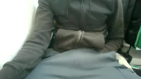 Snapshot of juju78juju chatting on February 17, 1:55 pm juju78juju online show from February 17, 1:55 pm