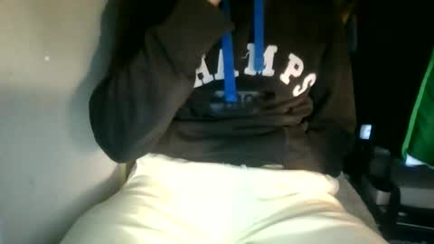 Snapshot of juju78juju chatting on March 7, 12:04 am juju78juju online show from March 7, 12:04 am