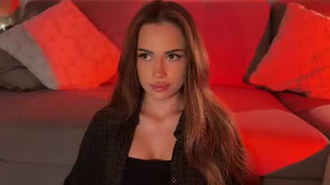 Julia R Le online show from July 27, 9:23 pm