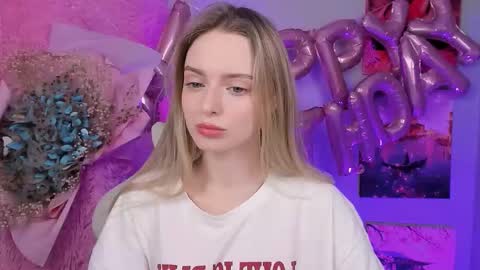 Julia online show from September 25, 11:50 am