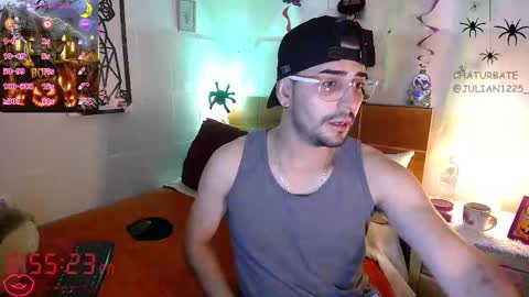 Julian online show from October 21, 1:54 am