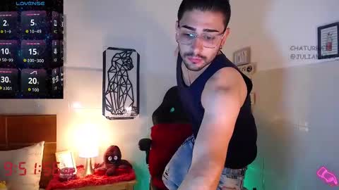 Julian online show from September 25, 2:51 am