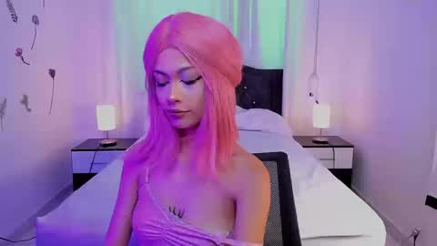 juliana online show from September 17, 1:14 pm