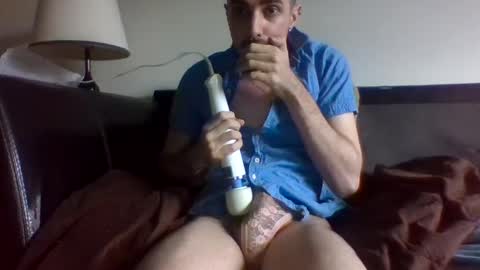 julianjj2001 online show from December 17, 7:26 pm