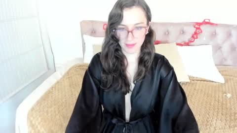 Julianne online show from February 15, 10:33 am