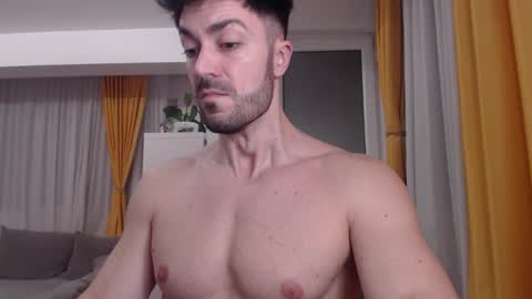 JulianRoyce online show from February 15, 11:36 pm