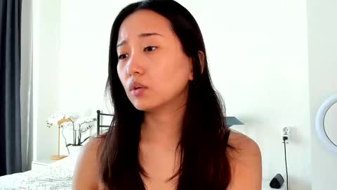 Snapshot of juliastapes chatting on March 8, 5:59 am julia online show from March 8, 5:59 am