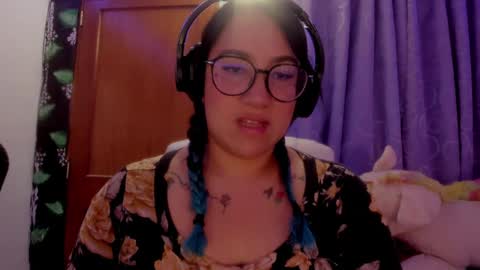 Snapshot of julibella_sweet chatting on February 20, 5:09 pm Juliana online show from February 20, 5:09 pm
