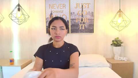 julie coper online show from October 17, 12:53 pm