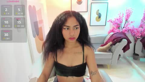 julie coper online show from October 21, 12:32 pm