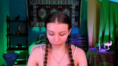 juliedaniel online show from December 2, 8:56 am