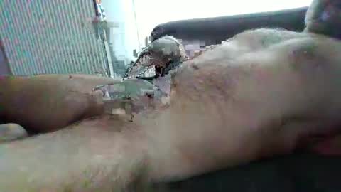 Snapshot of julien3327 chatting on October 9, 7:36 am julien3327 online show from October 9, 7:36 am