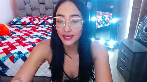 julieta art1 online show from October 28, 12:44 am