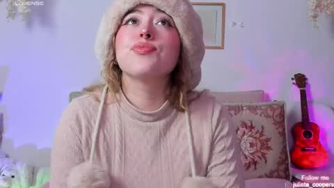 Juli  online show from April 6, 4:32 am