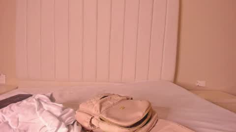 Julieta  IG juietaflower06 online show from September 28, 2:04 pm