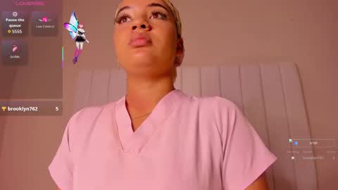 Julieta  IG juietaflower06 online show from September 17, 11:57 am