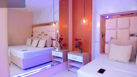     online show from February 24, 9:51 pm