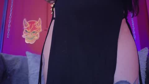  Julieta  online show from November 22, 12:25 pm