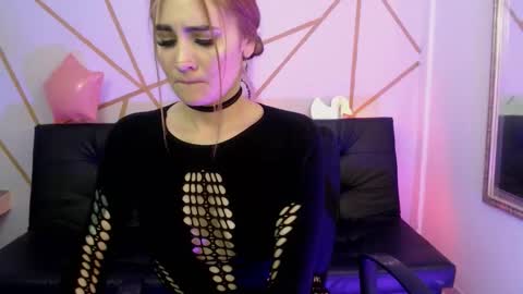 JULIANA online show from March 1, 8:46 pm