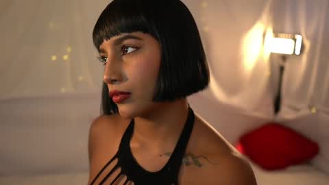 Snapshot of julietawinona chatting on March 9, 8:42 pm julietawinona online show from March 9, 8:42 pm