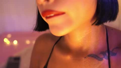 Snapshot of julietawinona chatting on October 29, 10:32 pm julietawinona online show from October 29, 10:32 pm