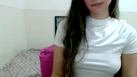 julietolentino_silva online show from October 29, 3:41 am