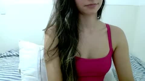 Snapshot of julietolentino_silva chatting on September 19, 11:08 pm julietolentino_silva online show from September 19, 11:08 pm