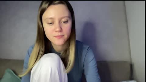 Snapshot of julietsensation chatting on February 1, 4:11 pm julietsensation online show from February 1, 4:11 pm