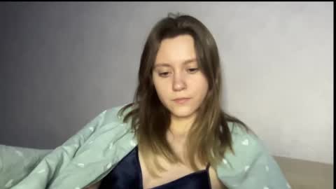 Snapshot of julietsensation chatting on February 9, 10:32 pm julietsensation online show from February 9, 10:32 pm