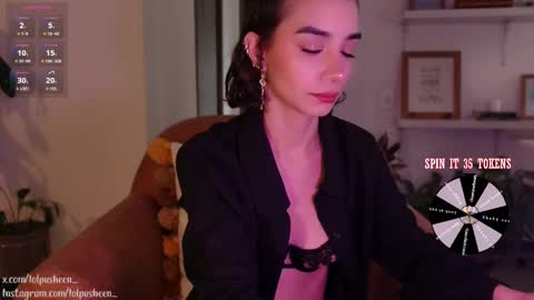 Juliette Dee online show from January 24, 9:15 pm