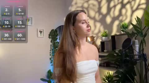 Julie online show from October 17, 12:42 pm