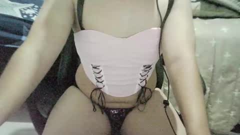 juligurlygirly online show from October 18, 6:17 am