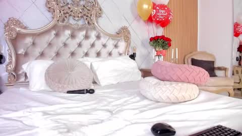 Julissa online show from February 14, 11:07 pm